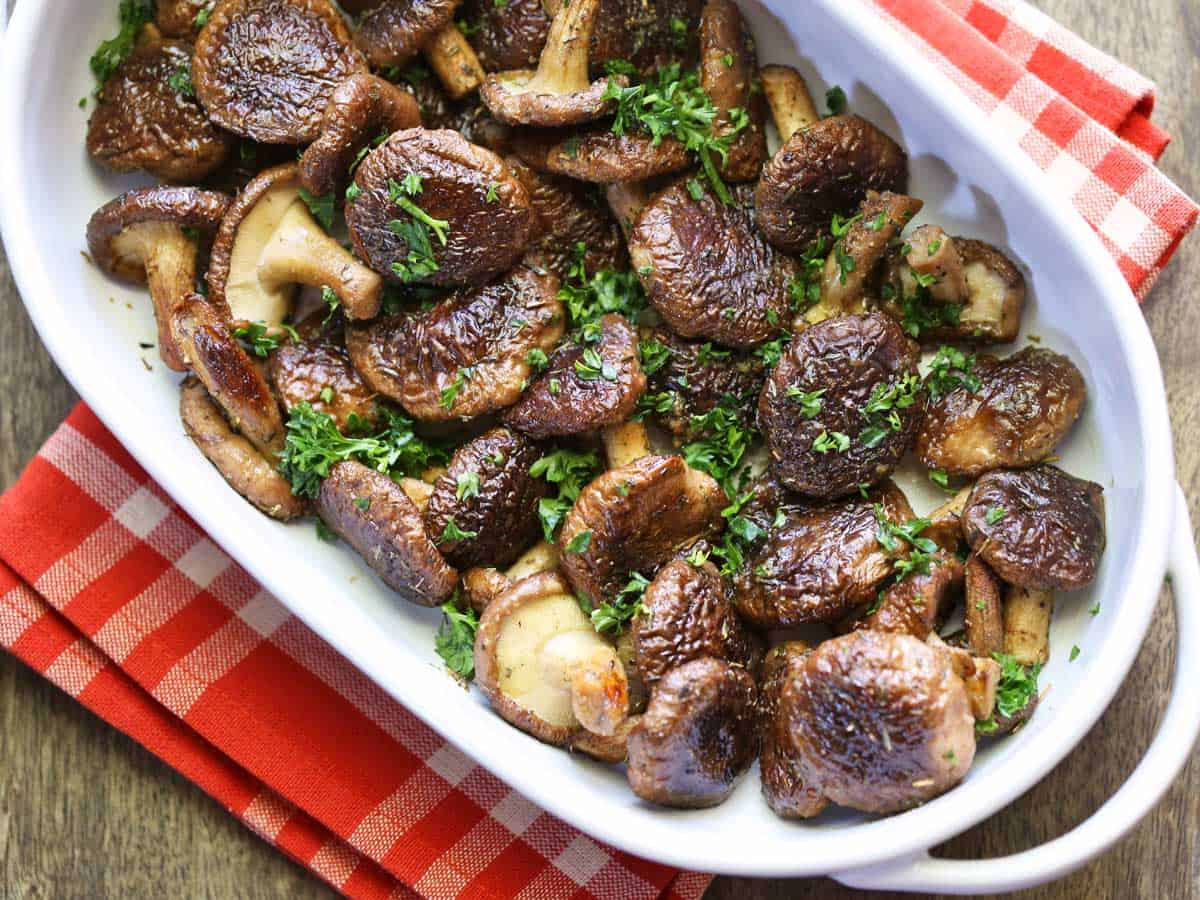 Umami-Packed Mushroom and Garlic Stir-Fry